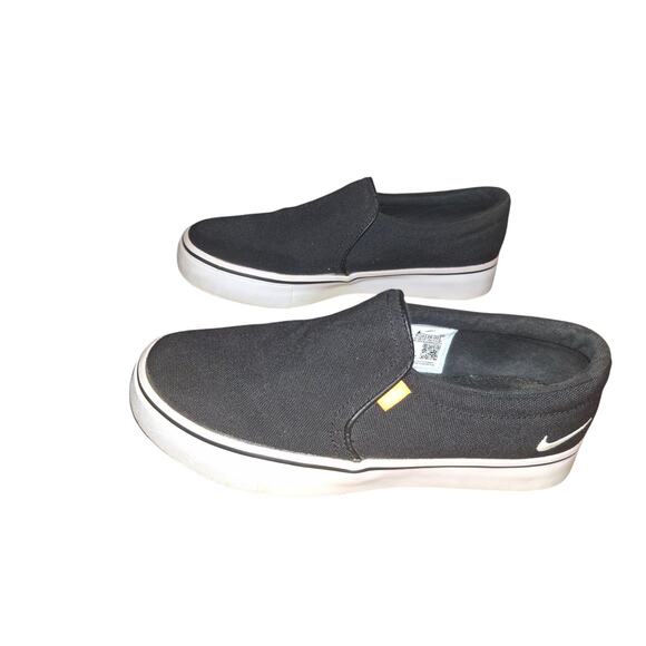 Nike Court Royale AC Slip On Black Authentic Canvas Womens Size 5 Shoes - Picture 6 of 6